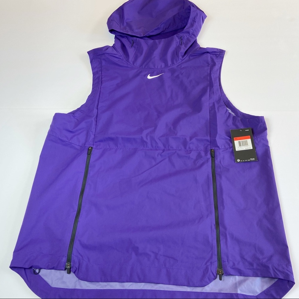 Nike Alpha Fly Rush Vest With Hood